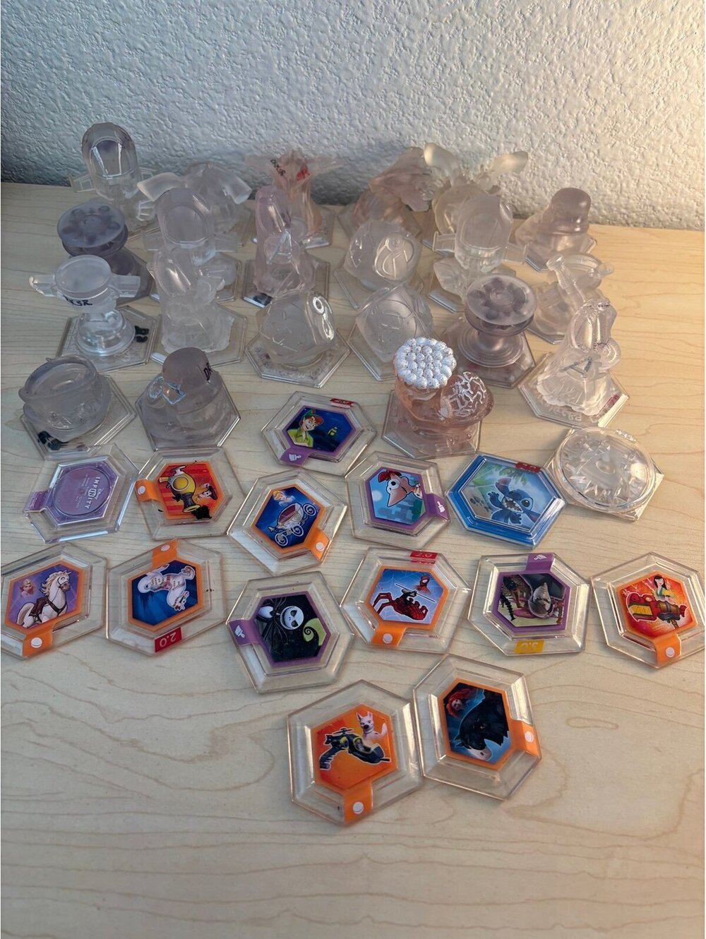 HUGE Disney Infinity Lot - Crystal Figures and Power Discs